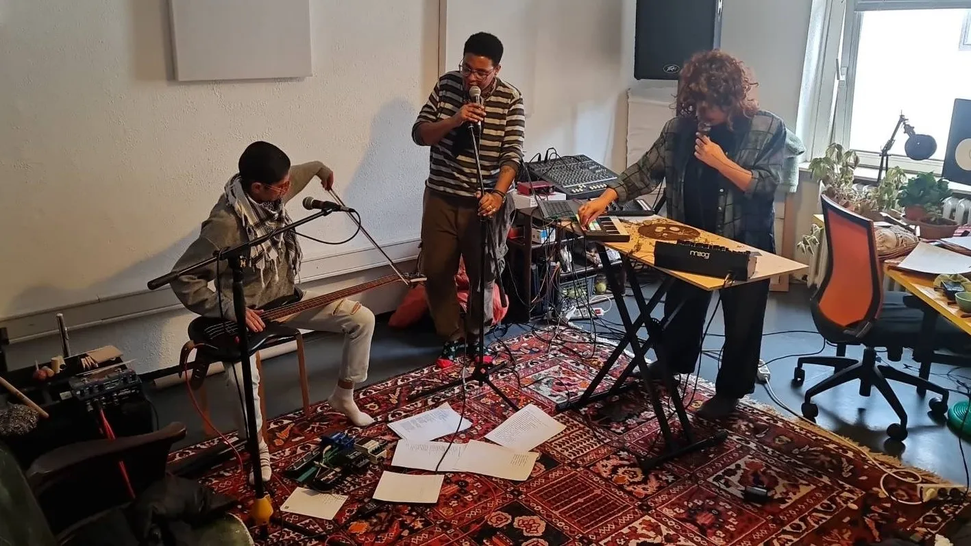 Kebede/Bassano/Nourani ・ Teresa Riemann